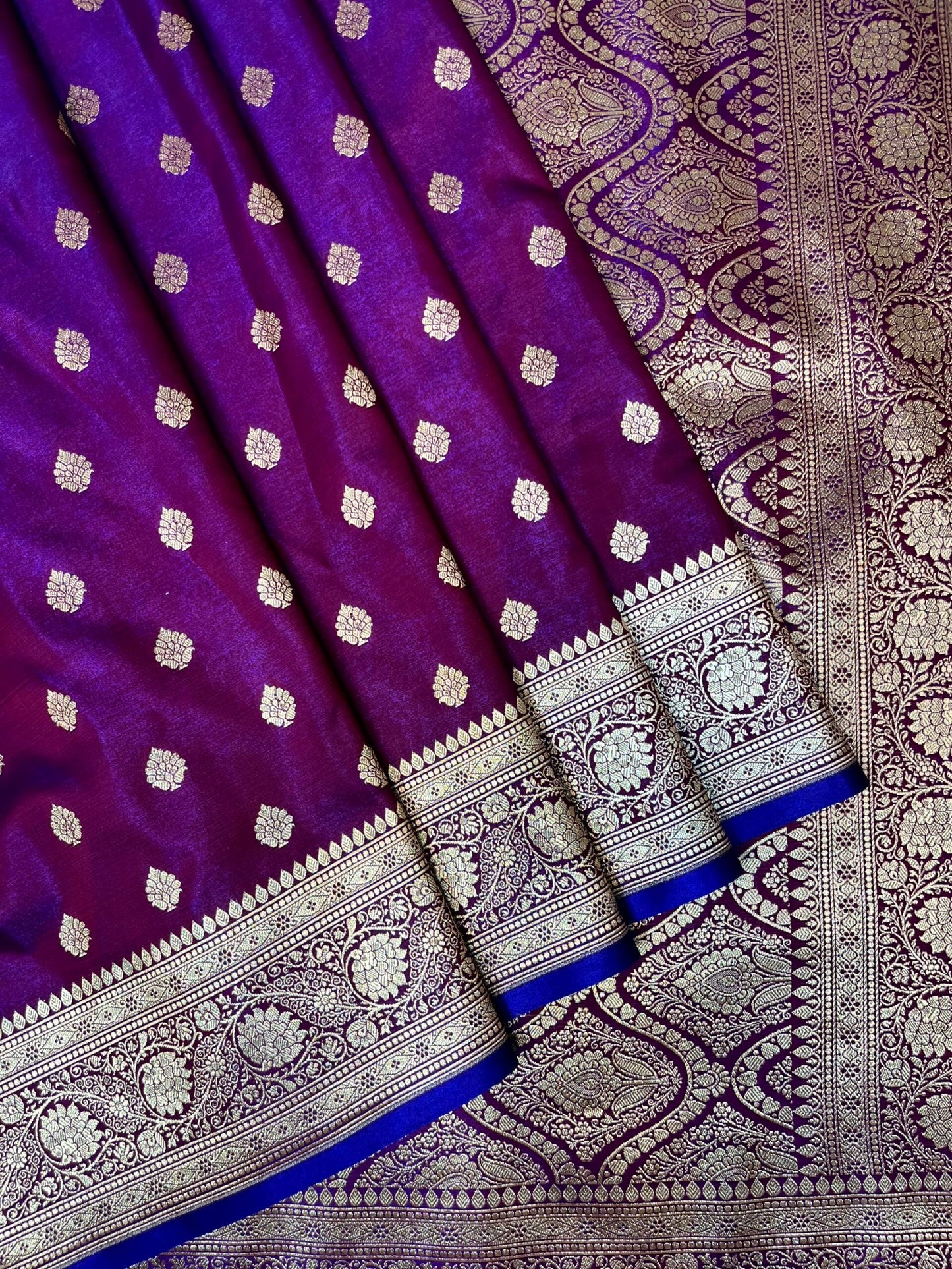 Dark Lavender Banaras Katan Silk Saree with Body Butti and Border Design b0442ds