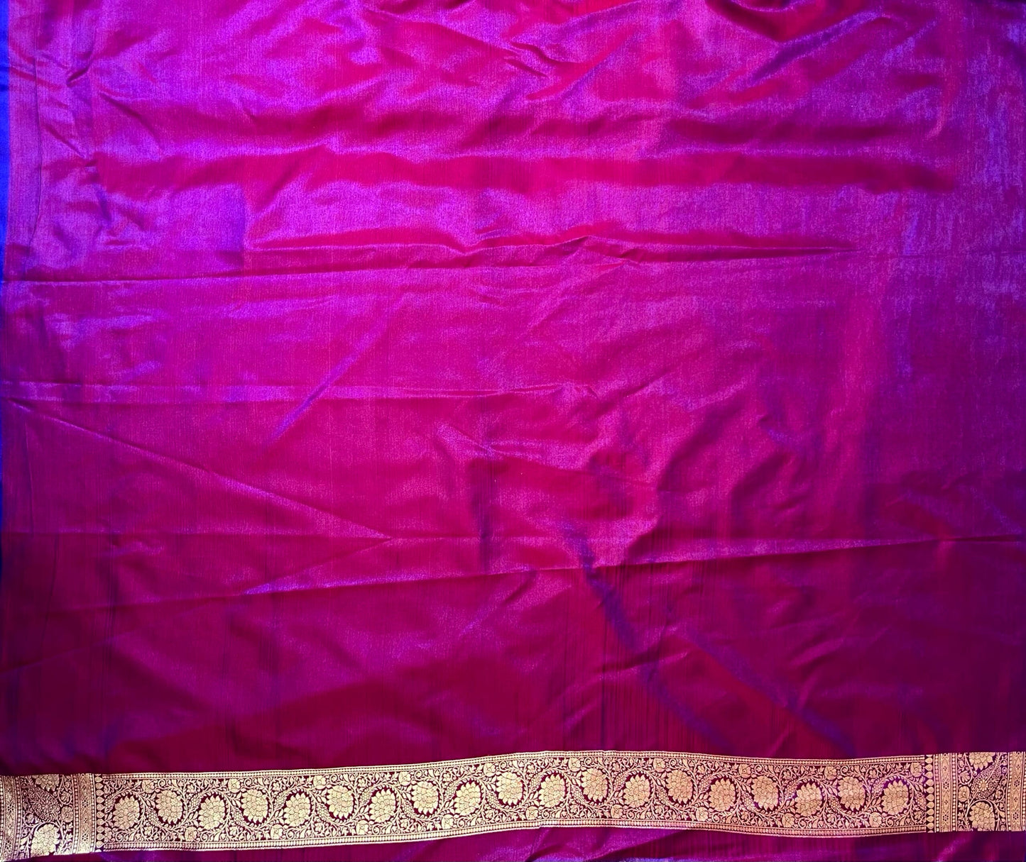 Dark Lavender Banaras Katan Silk Saree with Body Butti and Border Design b0442ds