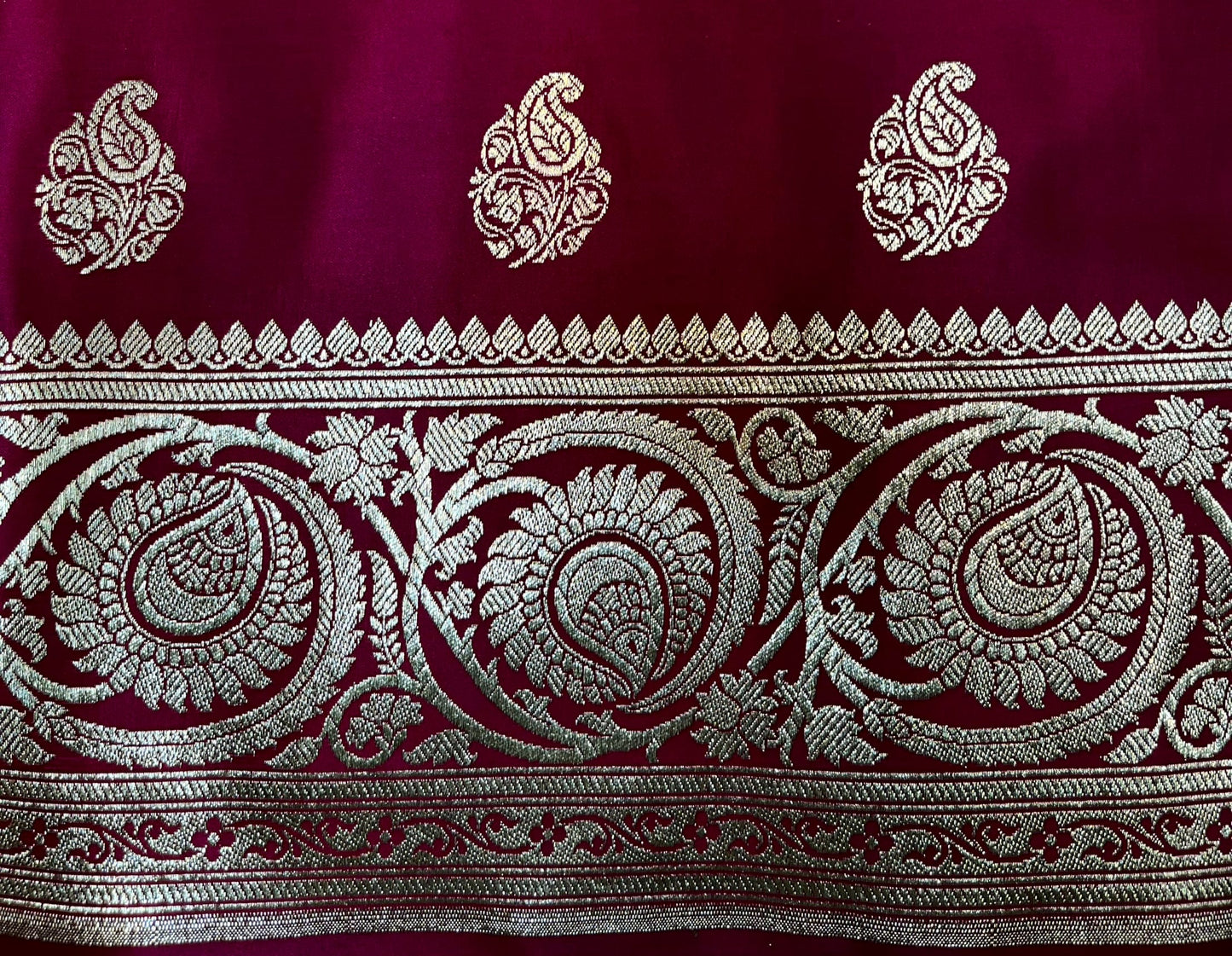 Magenta Banaras Katan Silk Saree with Body Butti Design b0471ds