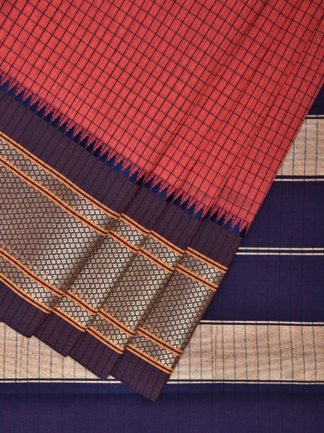 Red and Dark Blue Bamboo Cotton Saree with Checks Design No Blouse bc0400