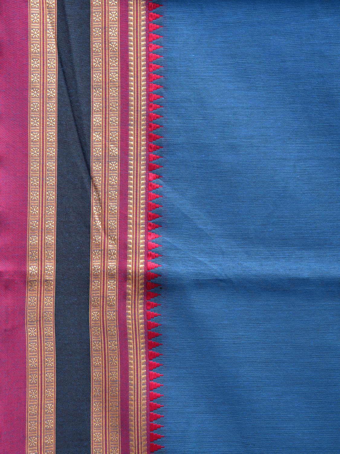 Blue and Pink Bamboo Cotton Plain Saree with Strips Pallu Design No Blouse bc0531
