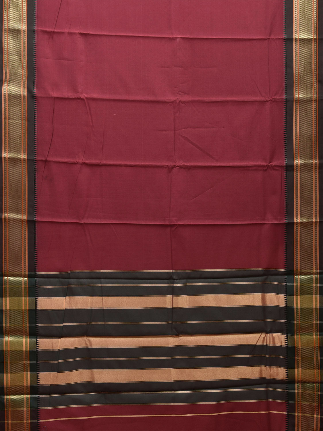 Maroon and Dark Green Bamboo Cotton Plain Saree with Contrast Pallu Design No Blouse bc0547
