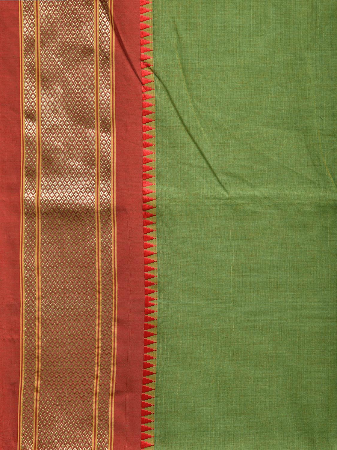 Green and Red Bamboo Cotton Plain Saree with Contrast Pallu Design No Blouse bc0706