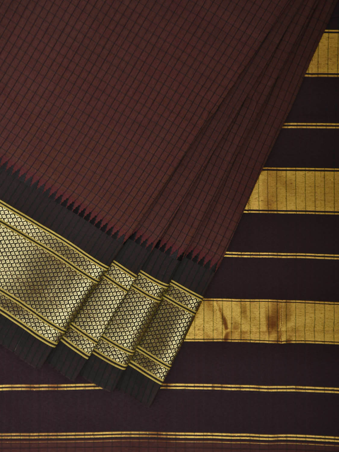 Brown and Black Bamboo Cotton Saree with Checks Design No Blouse bc0903