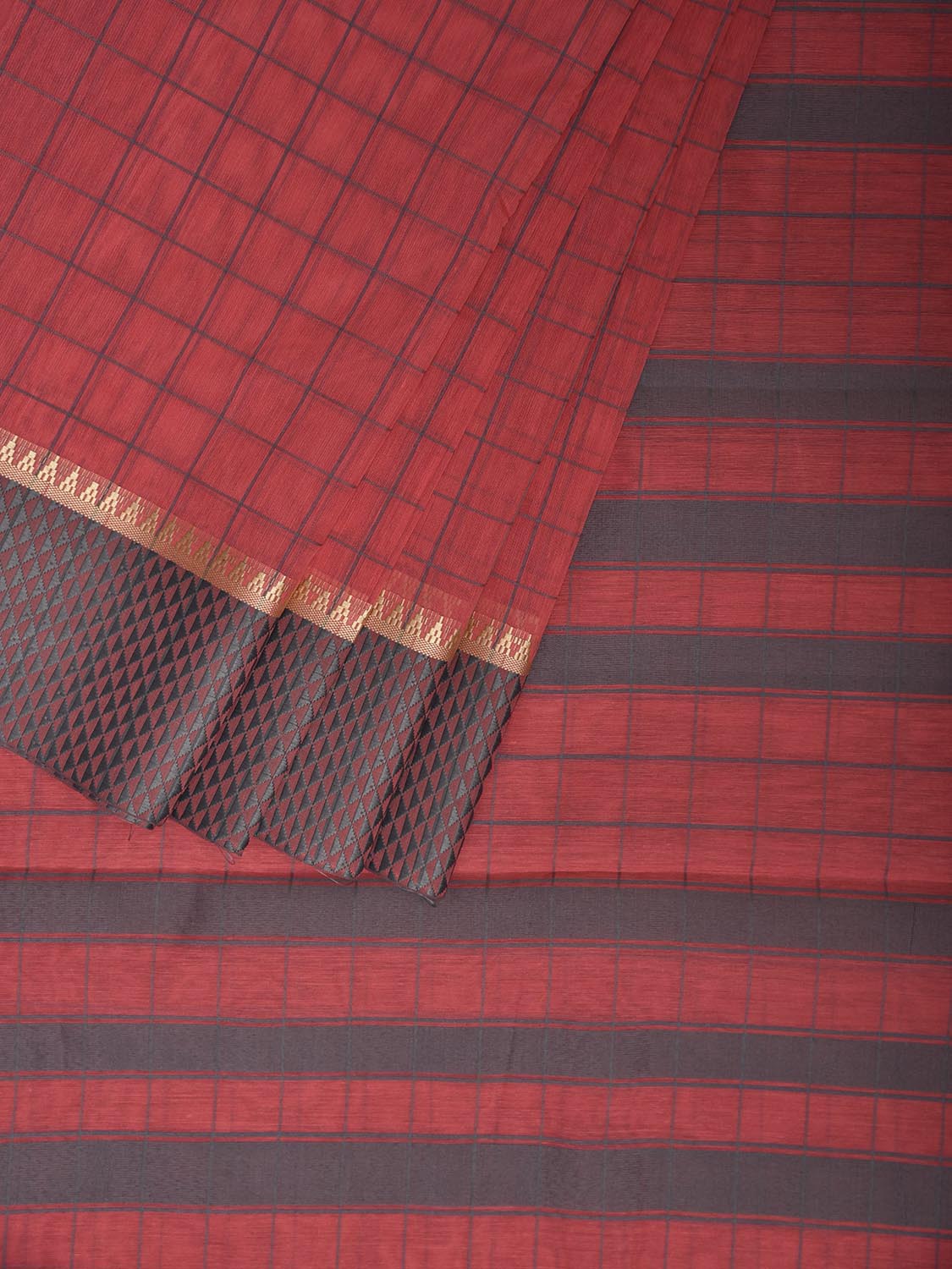 Light Red and Grey Bamboo Cotton Saree with Big Checks Design No Blouse bc0915