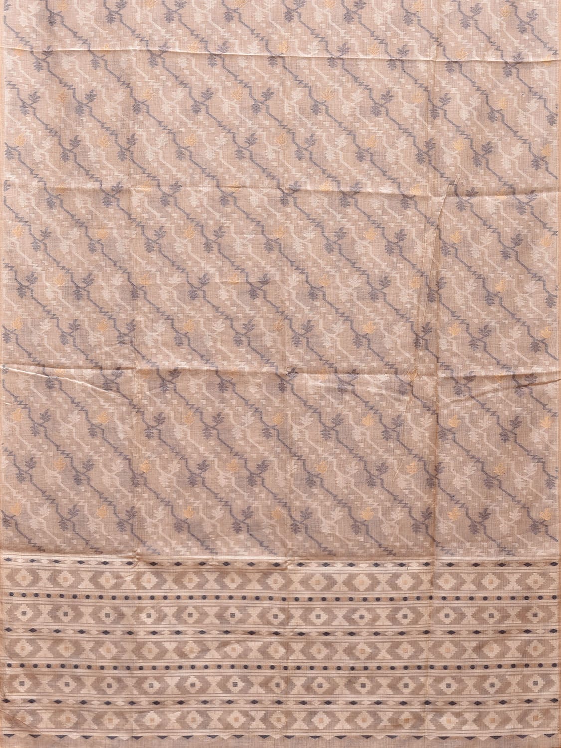 Beige Dhakai Jamdani Cotton Viscose Saree with Diagonal Body and Pallu Design dj0029