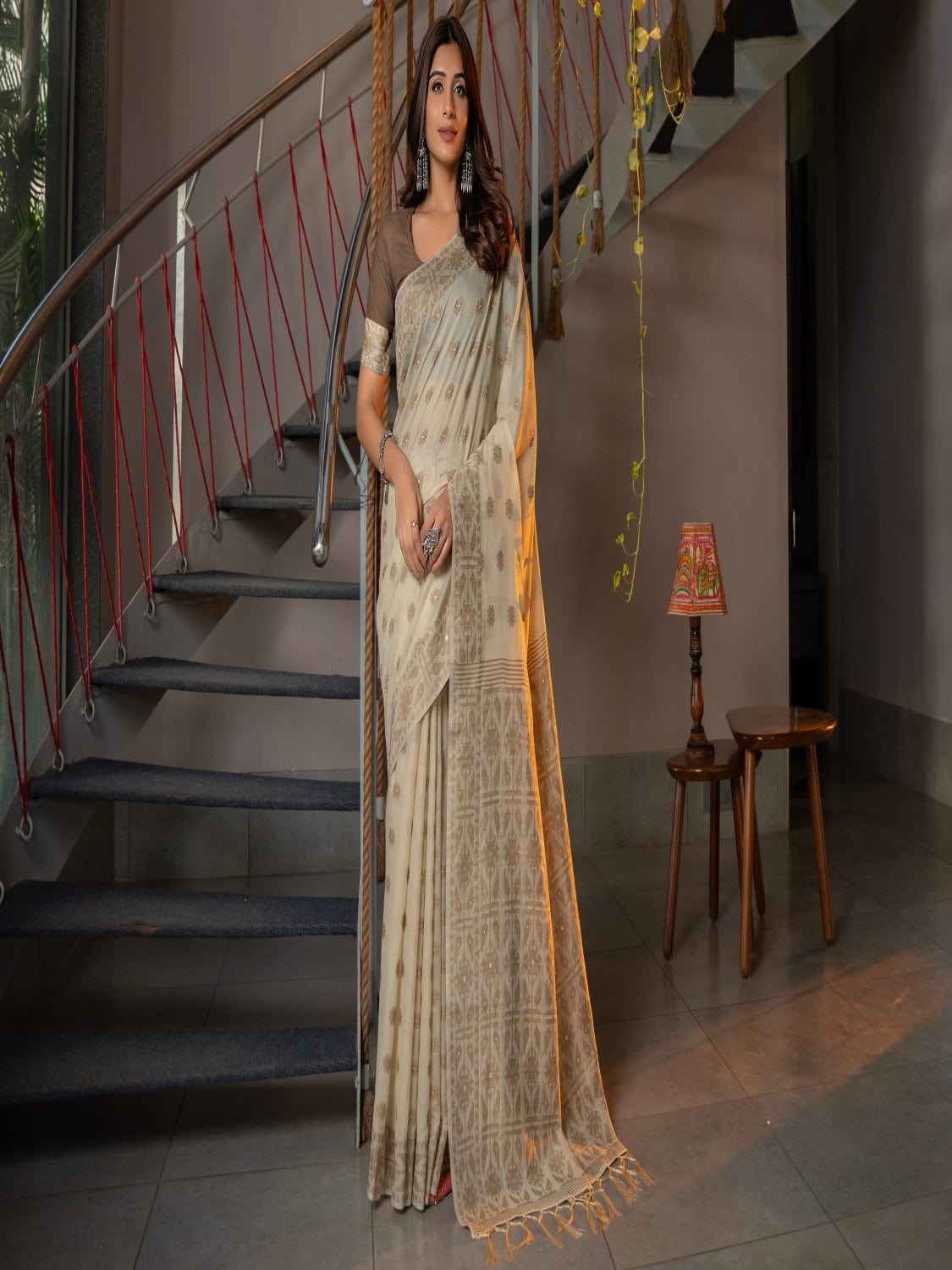 Biege and Light Brown Dhakai Jamdani Cotton Viscose Saree with Buta and Pallu-Border Design dj0112