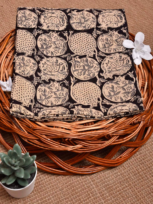 Black and Cream Kalamkari Block Print Cotton Blouse with Floral Buta Design 1.2mt Length 35 Inches Width BL0038
