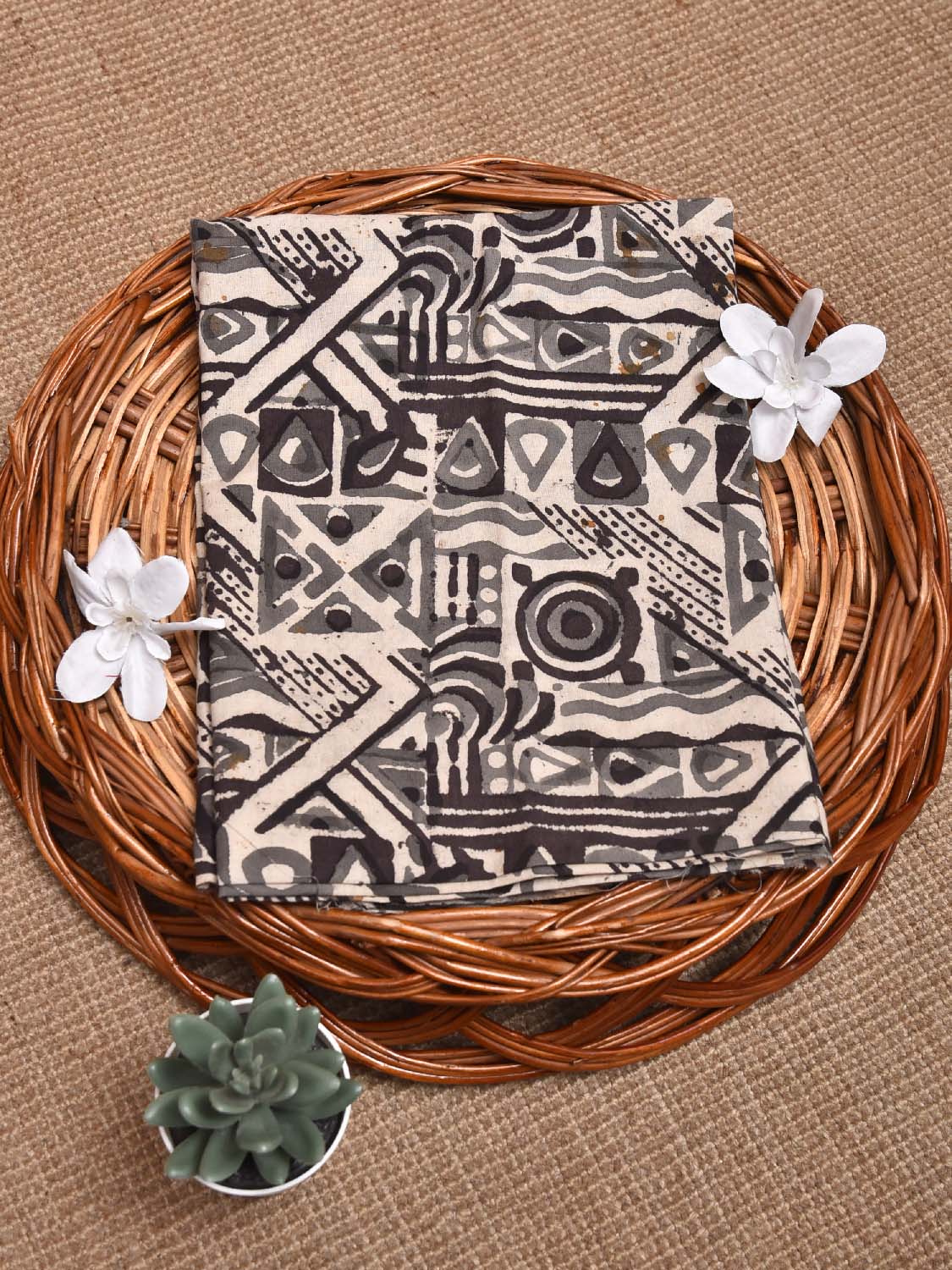 Cream and Grey Kalamkari Block Print Cotton Blouse with Geometric Design 1.2mt Length 35 Inches Width BL0057