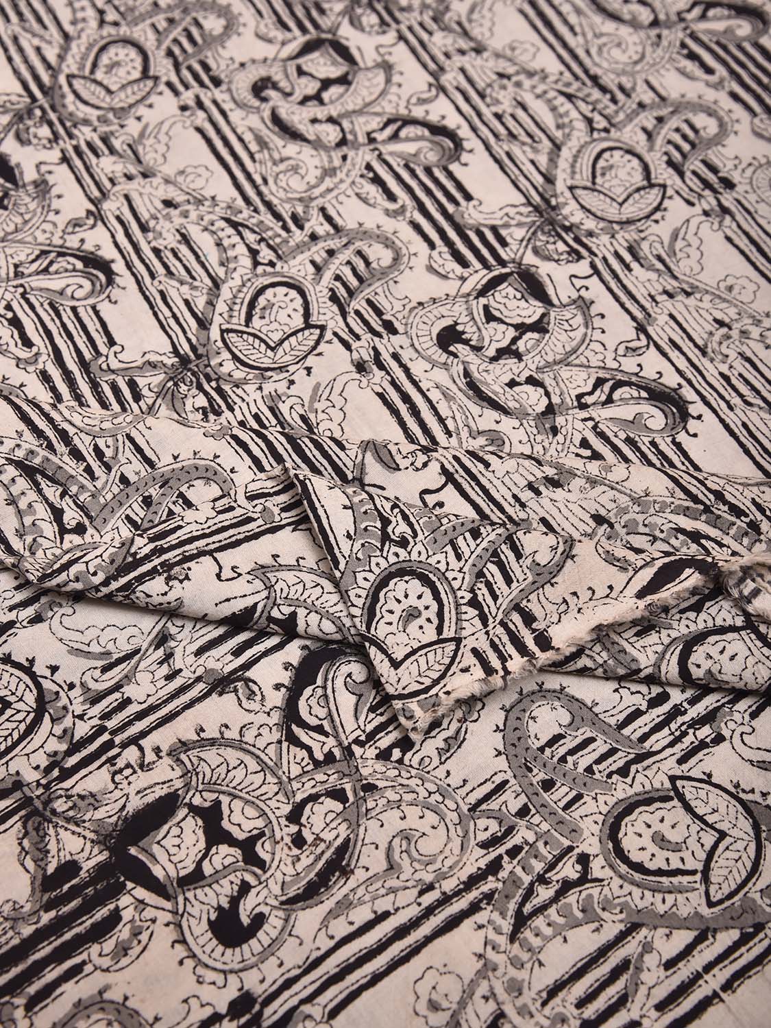 Black and Cream Kalamkari Block Print Cotton Blouse with Pasley Design 1.2mt Length 35 Inches Width BL0063