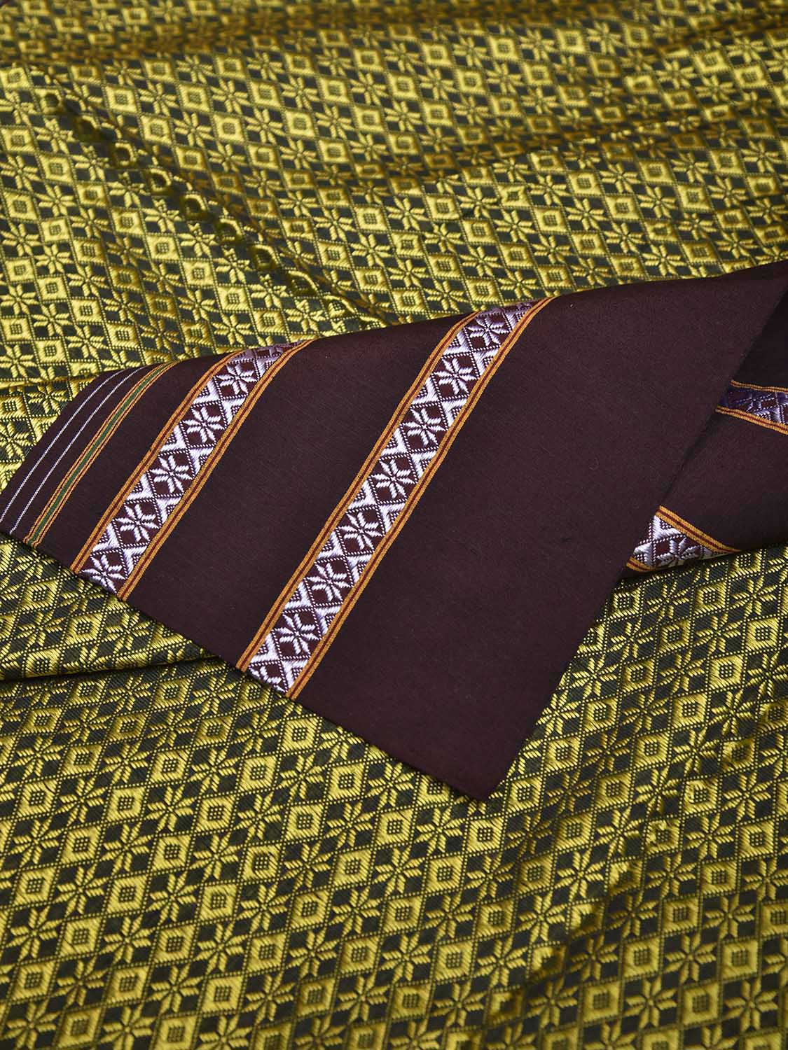 Light Green and Maroon Jacquard Viscose Blouse All Over Design Length 1mt Width 31 Inches BL0101