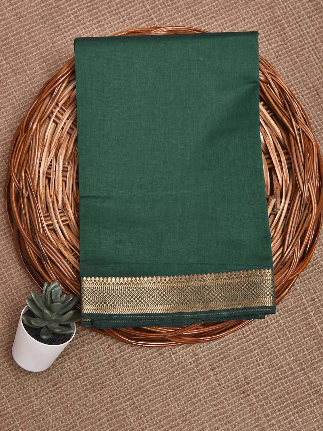 Green Mangalgiri Cotton Blouse with Zari Border Design Length 1mt Width 44 Inches BL0191