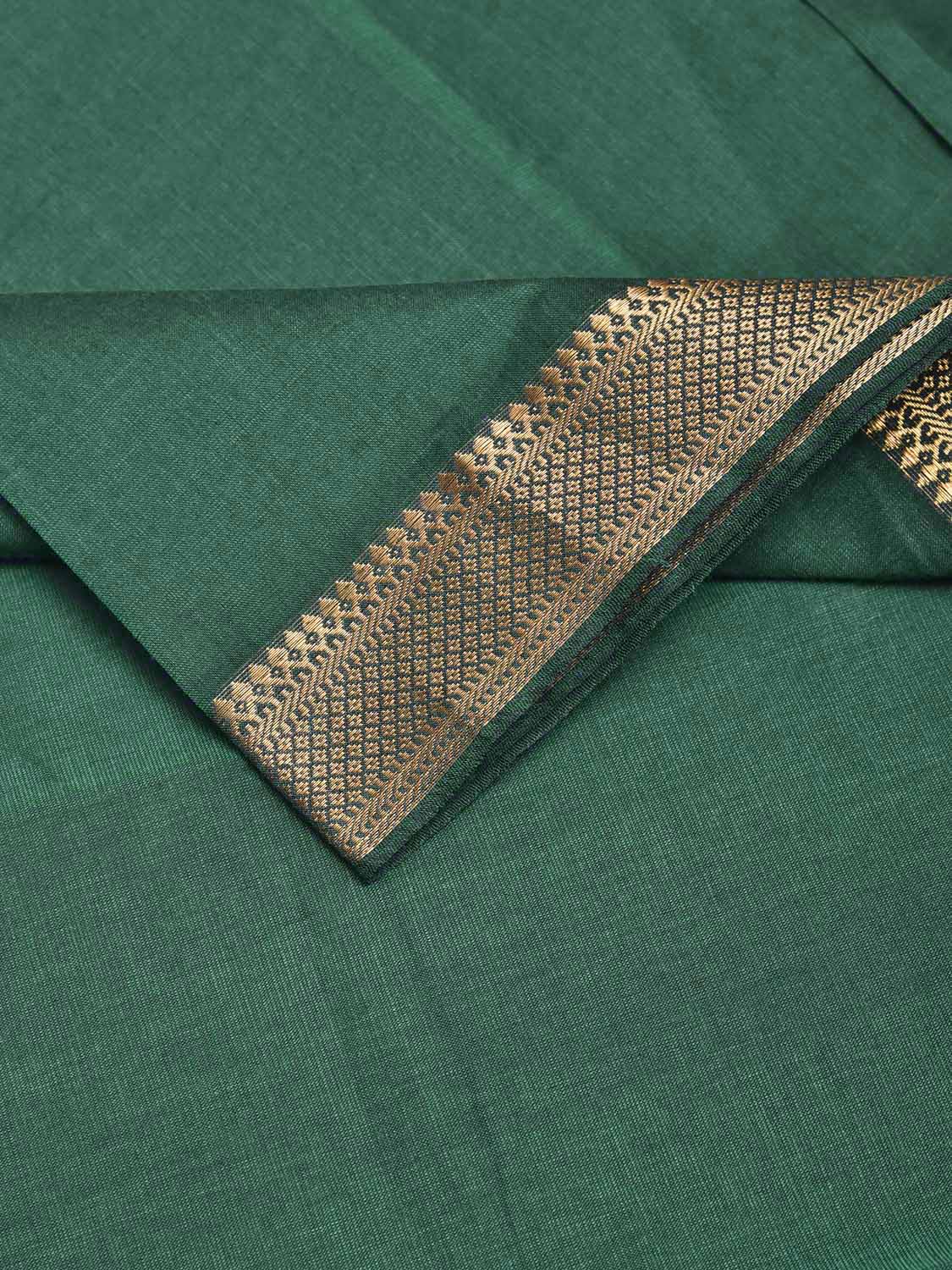 Green Mangalgiri Cotton Blouse with Zari Border Design Length 1mt Width 44 Inches BL0191