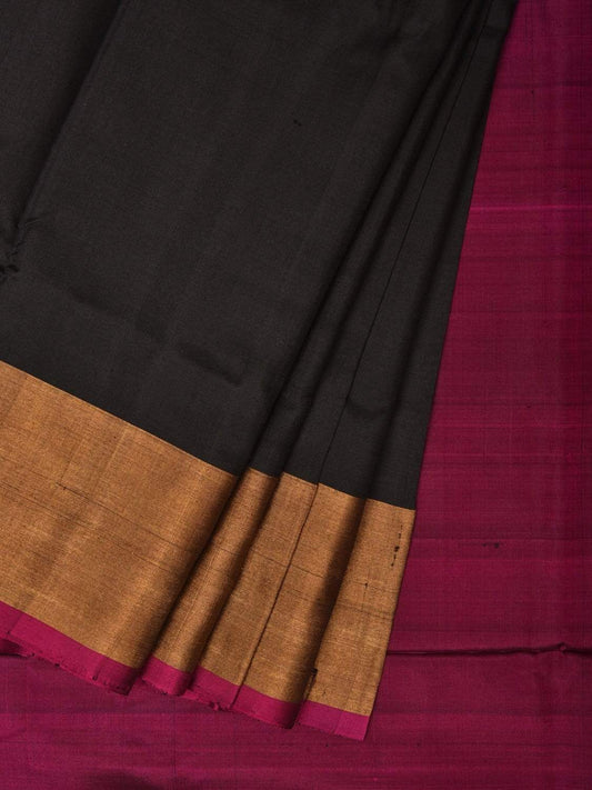 Black and Magenta Uppada Silk Handloom Plain Saree with Contrast Pallu Design u1753