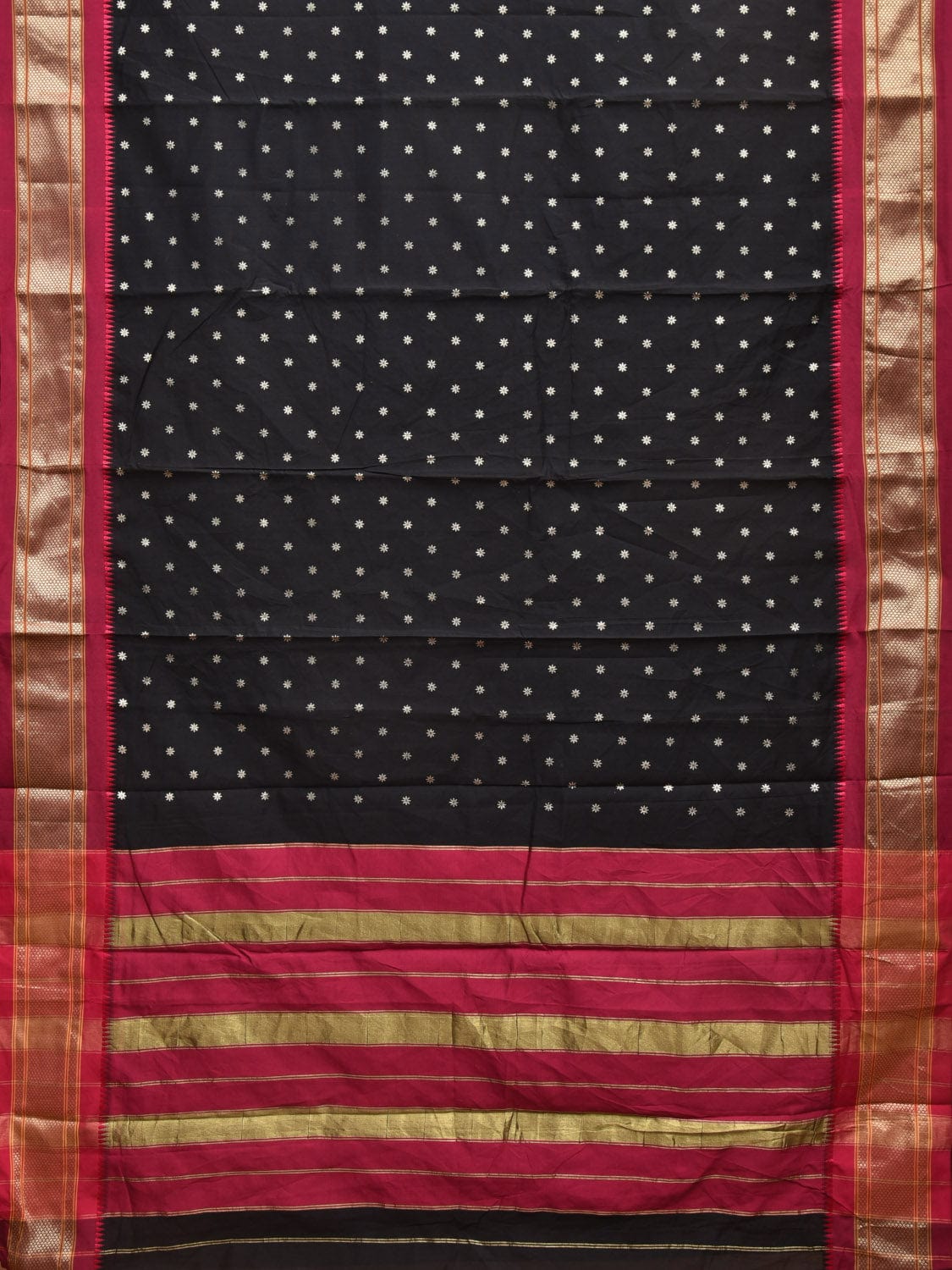 Black and Maroon Bamboo Cotton Saree with Small Body Buta Design bc0272