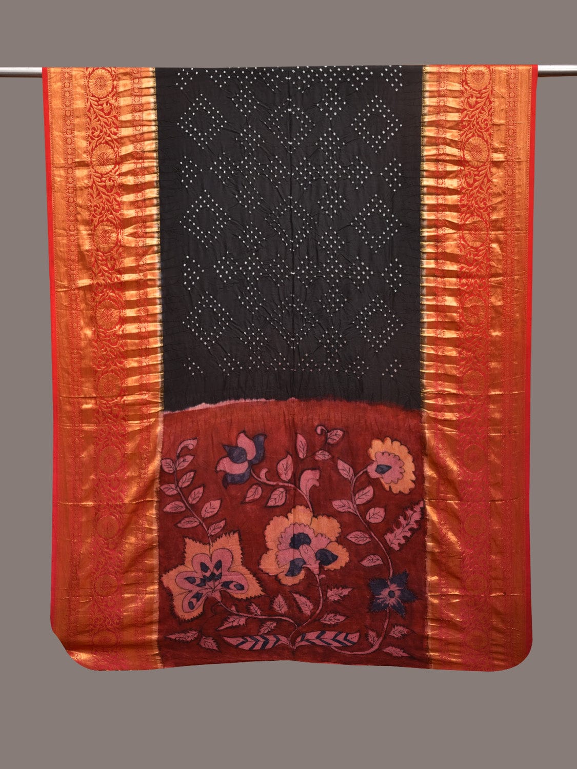 Black and Red Bandhani Kanchipuram Silk Handloom Dupatta with Kalamkari Design ds3571