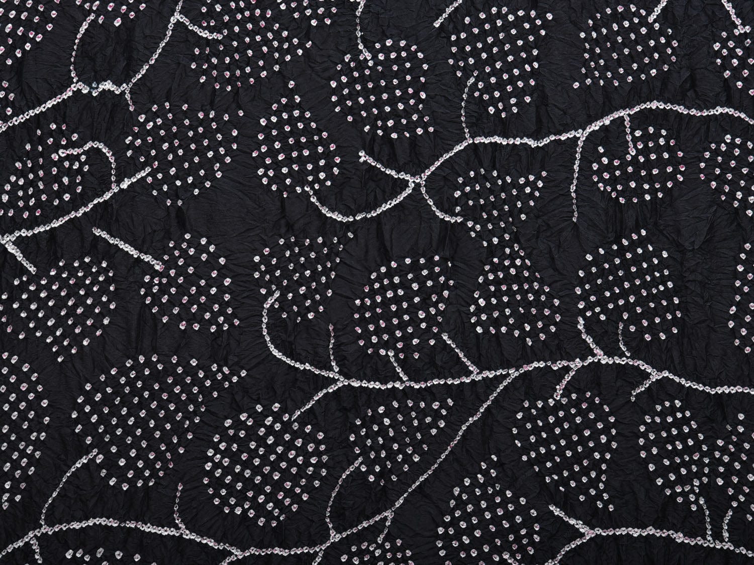 Black and Red Bandhani Kanchipuram Silk Handloom Dupatta with Leaves Design ds2849