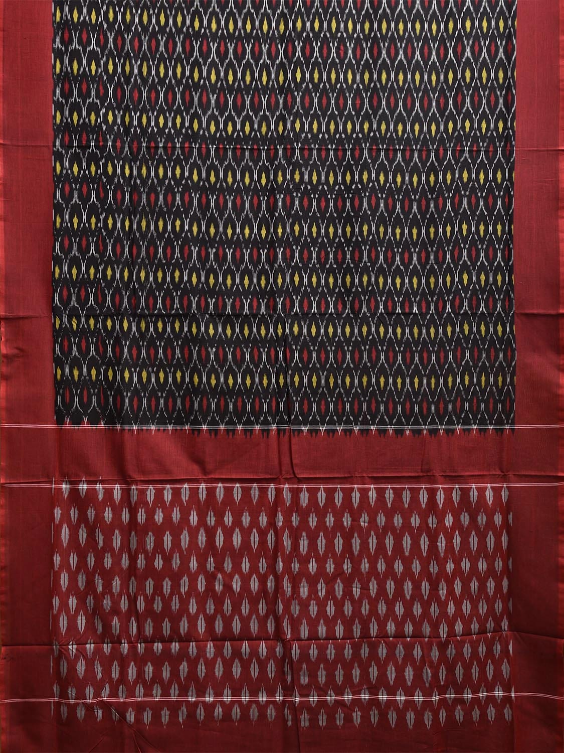 Black and Red Pochampally Ikat Cotton Handloom Saree with All Over Grill Body Design No Blouse i0901