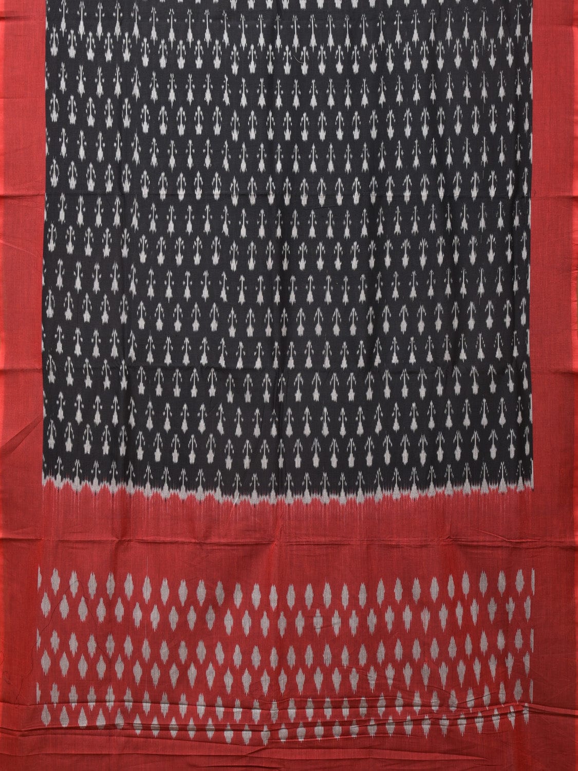 Black and Red Pochampally Ikat Cotton Handloom Saree with Arrow Head Design No Blouse i0781