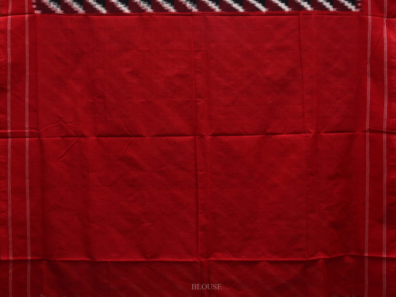 Black and Red Pochampally Ikat Cotton Handloom Saree with Diagonal Design i0671