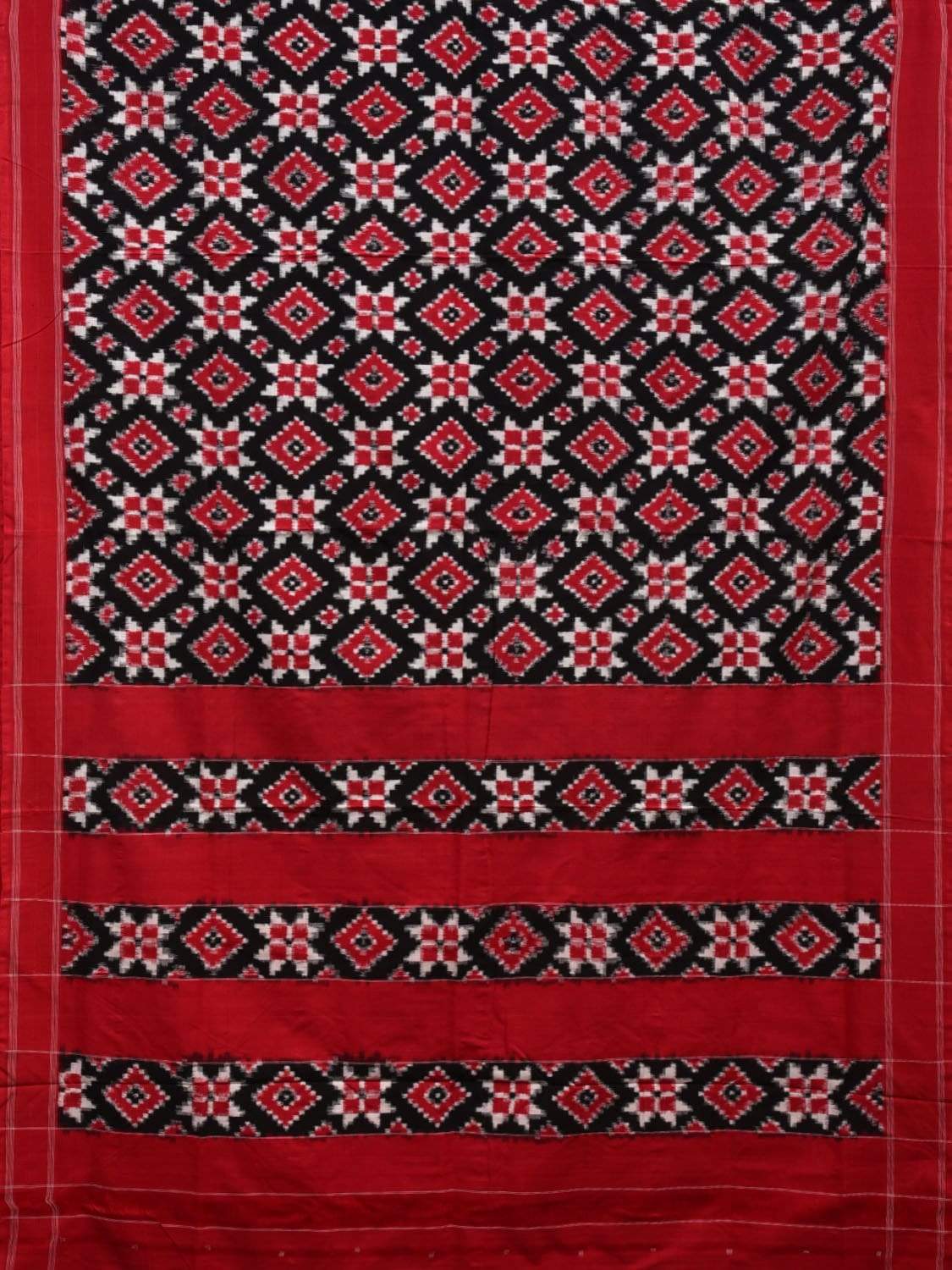 Black and Red Pochampally Ikat Cotton Handloom Saree with Telia Design i0608