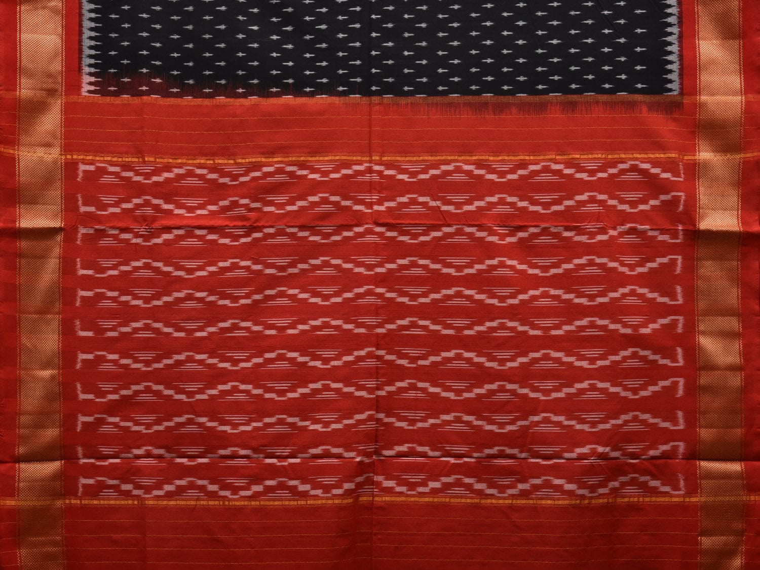 Black and Red Pochampally Ikat Cotton Handloom Saree with Zari Border Design i0697