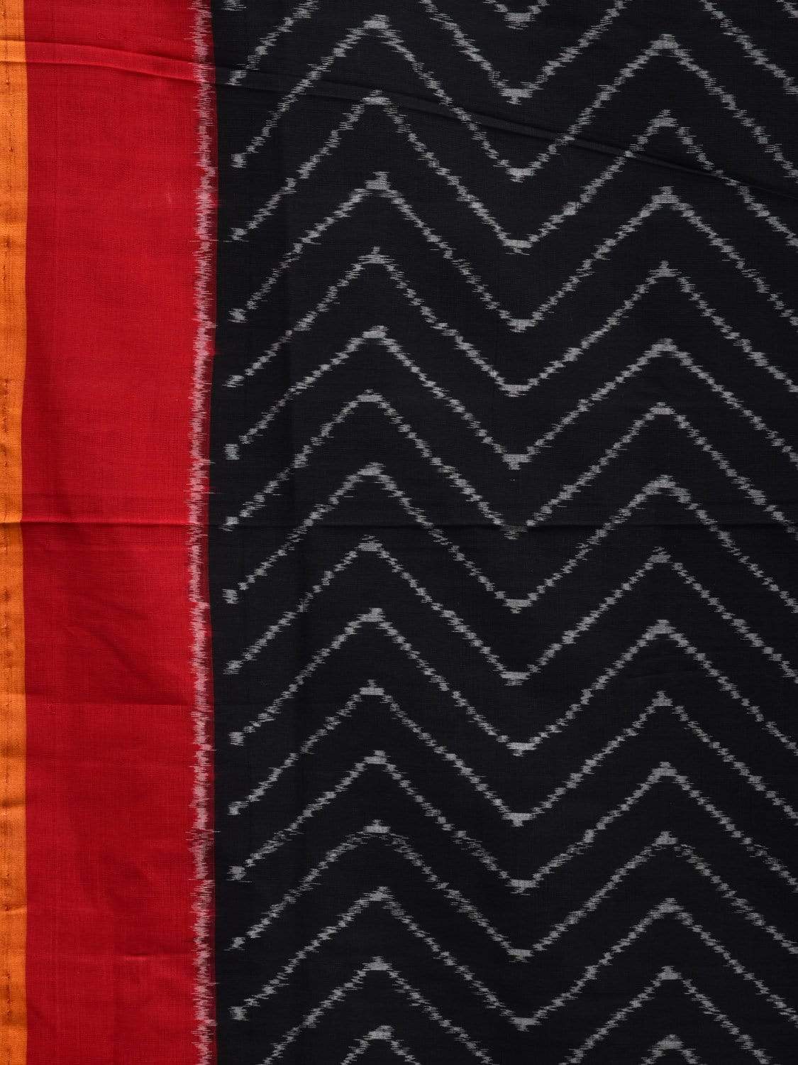 Black and Red Pochampally Ikat Cotton Handloom Saree with Zig-Zag Design i0612