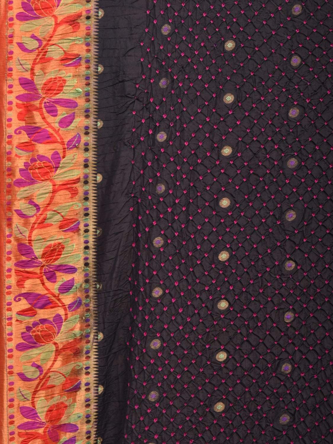 Black Bandhani Banaras Paithani Silk Handloom Saree with Border Design bn0284