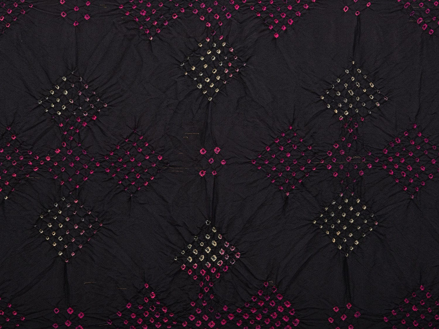 Black Bandhani Paithani Silk Handloom Saree with Peacocks Pallu Design bn0380