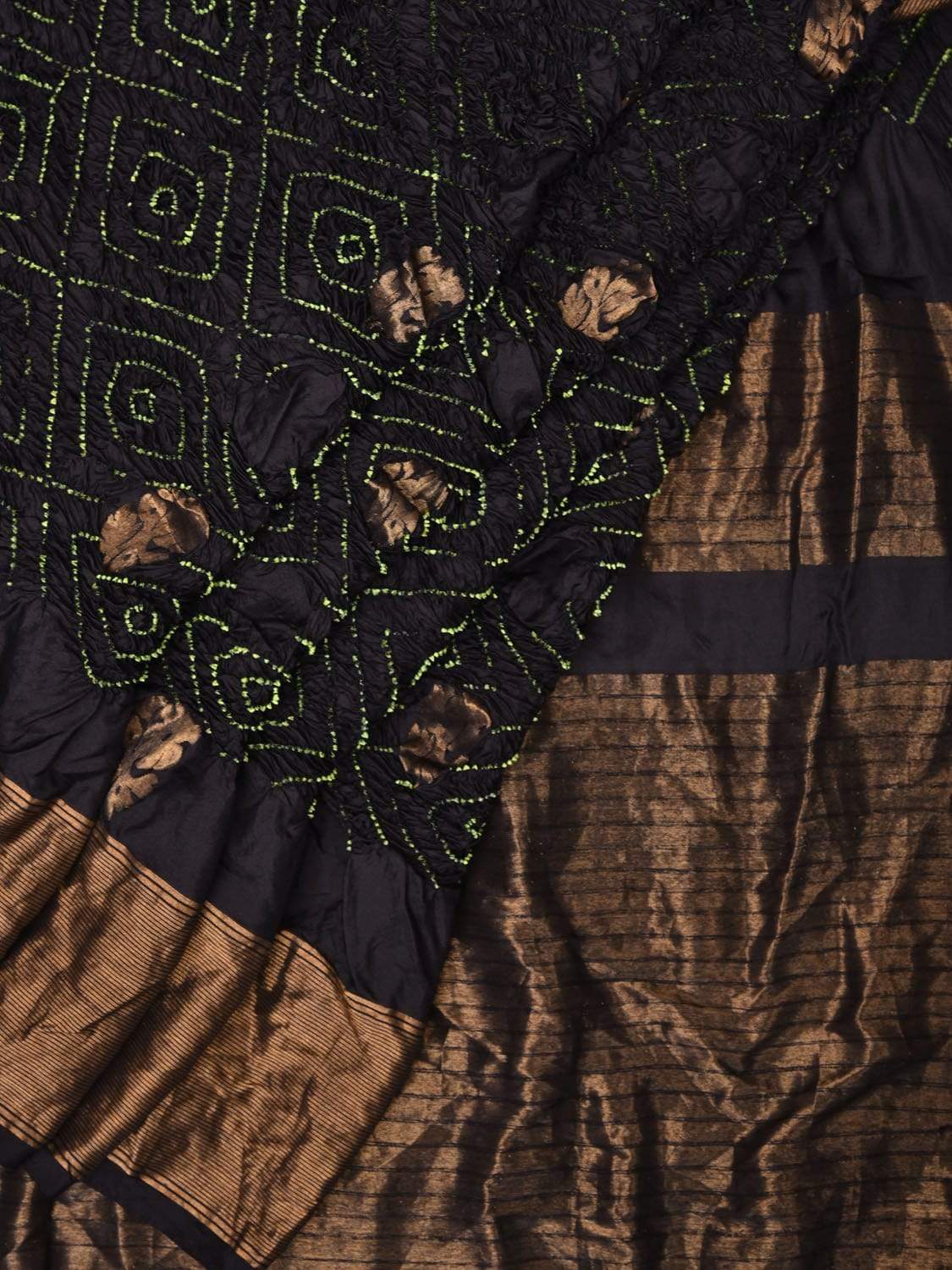 Black Bandhani Uppada Silk Handloom Saree with Nilambari Buta Design bn0178