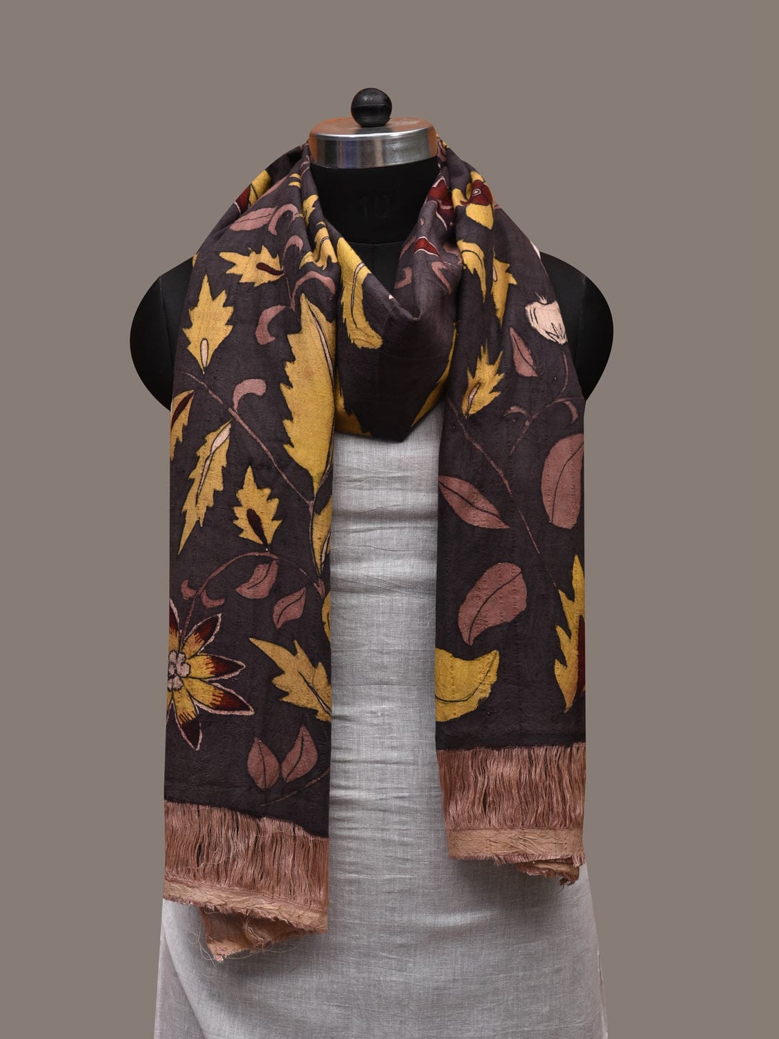 Black Kalamkari Hand Painted Cotton Handloom Dupatta with Floral Design ds2702