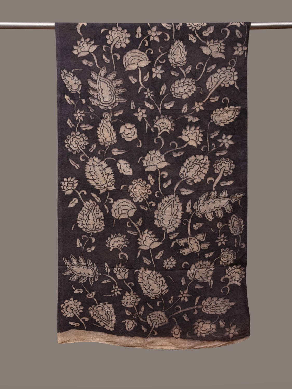 Black Kalamkari Hand Painted Cotton Handloom Stole with Floral Design ds3019