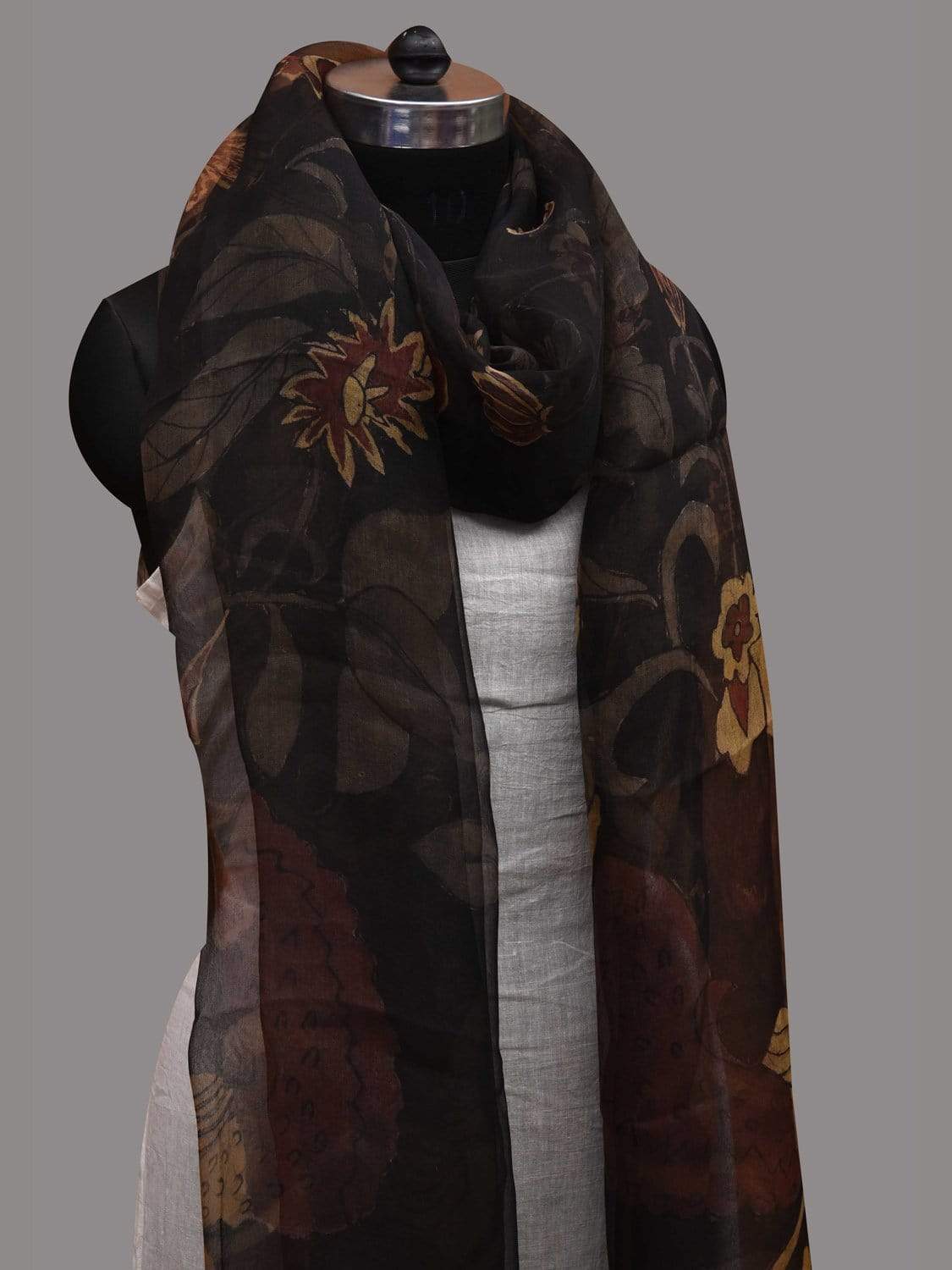 Black Kalamkari Hand Painted Georgette Dupatta with Floral and Peacocks Design ds2587