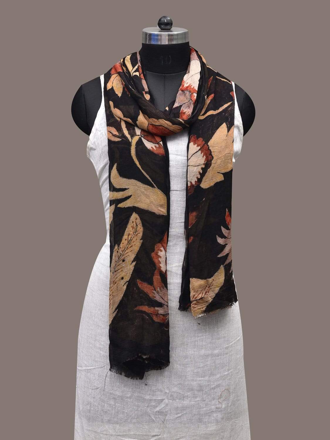 Black Kalamkari Hand Painted Georgette Dupatta with Floral Design ds2471