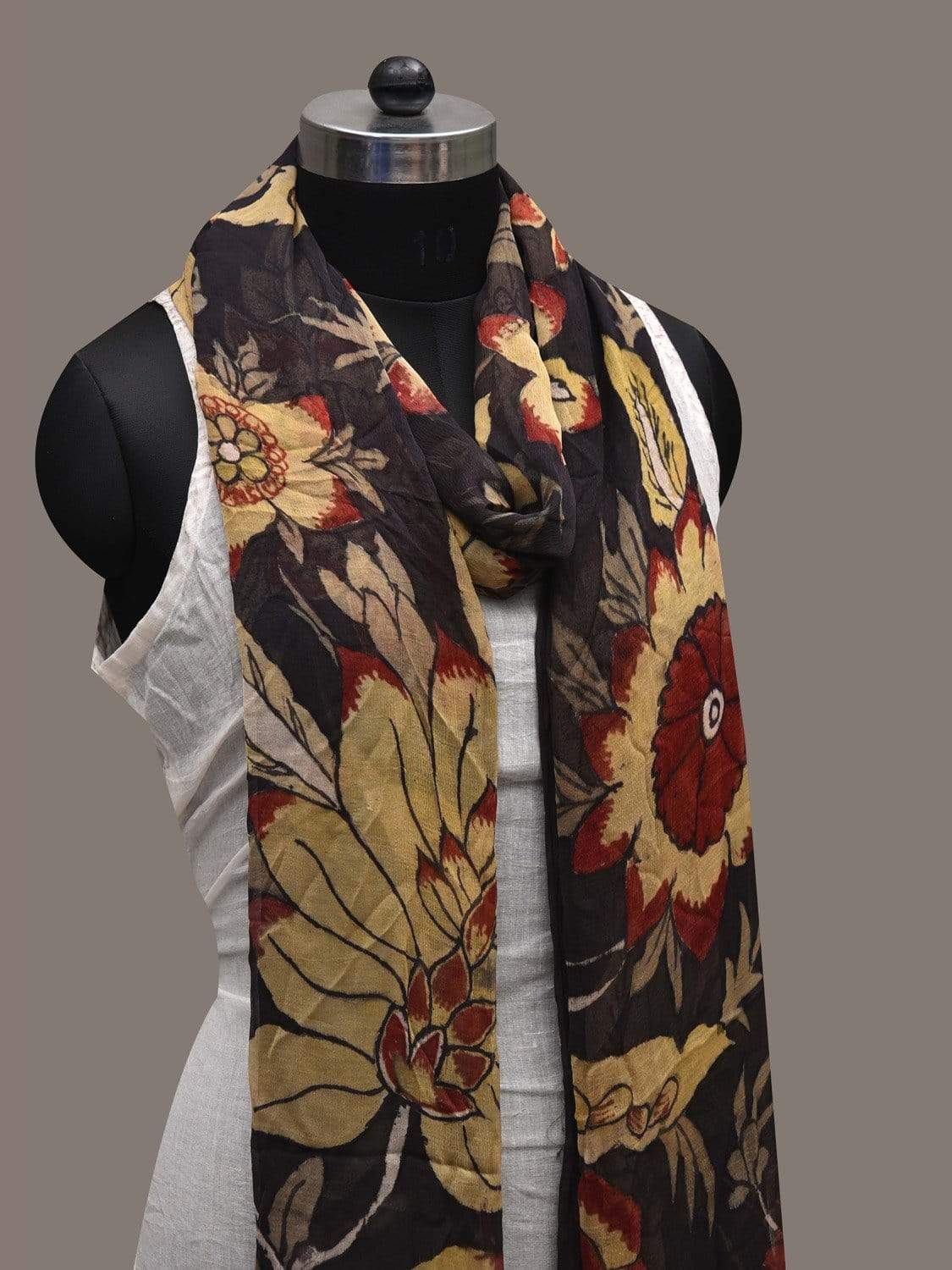 Black Kalamkari Hand Painted Georgette Dupatta with Floral Design ds2542
