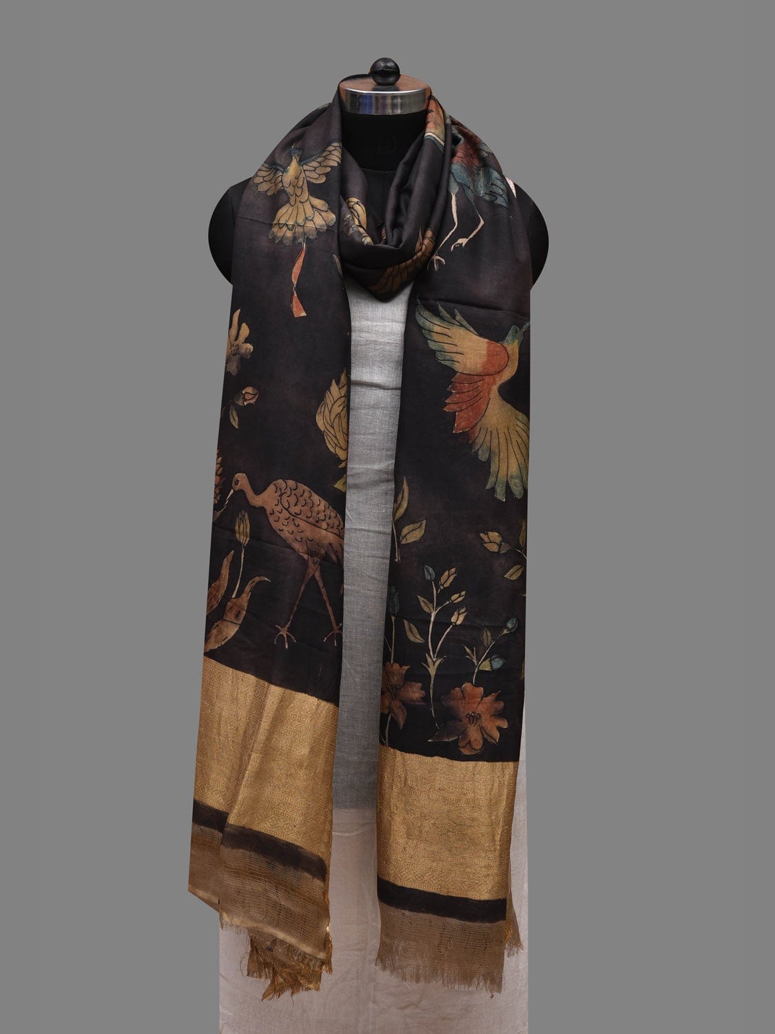 Black Kalamkari Hand Painted Kanchipuram Silk Handloom Dupatta with Birds Design ds2605