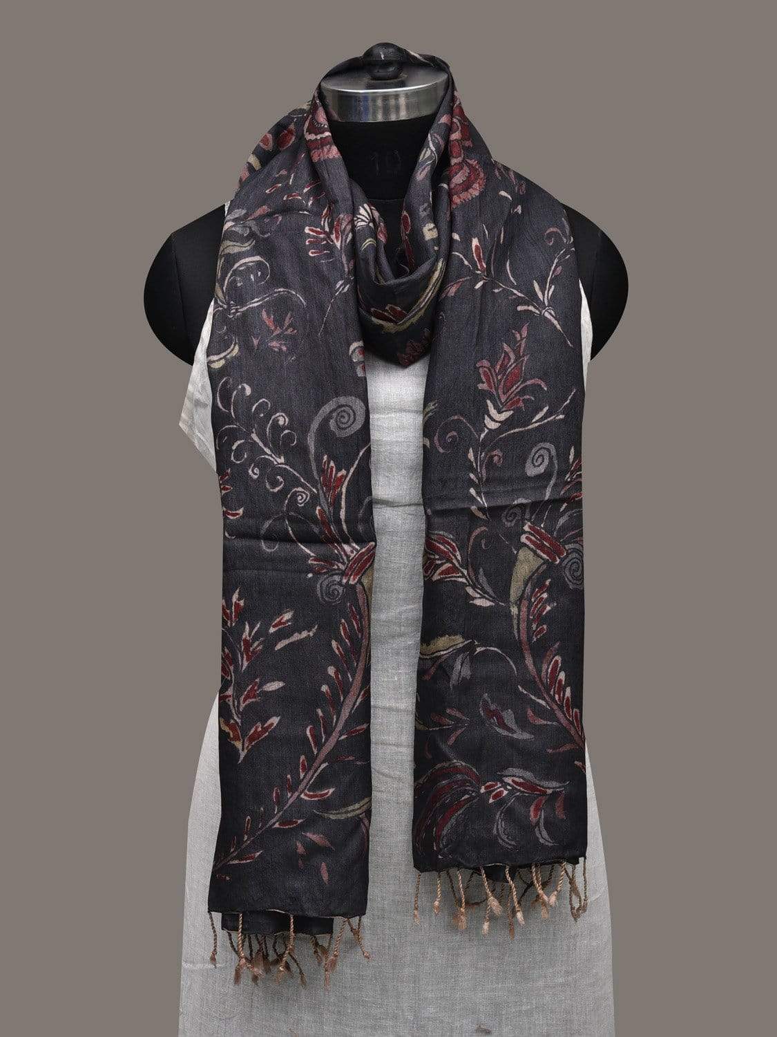 Black Kalamkari Hand Painted Tussar Handloom Dupatta with Floral Design ds2523