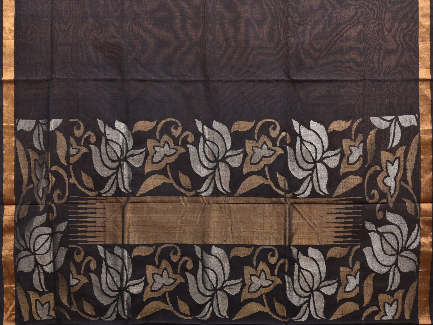 Black Khadi Cotton Handloom Saree with Floral Pallu Design kh0679