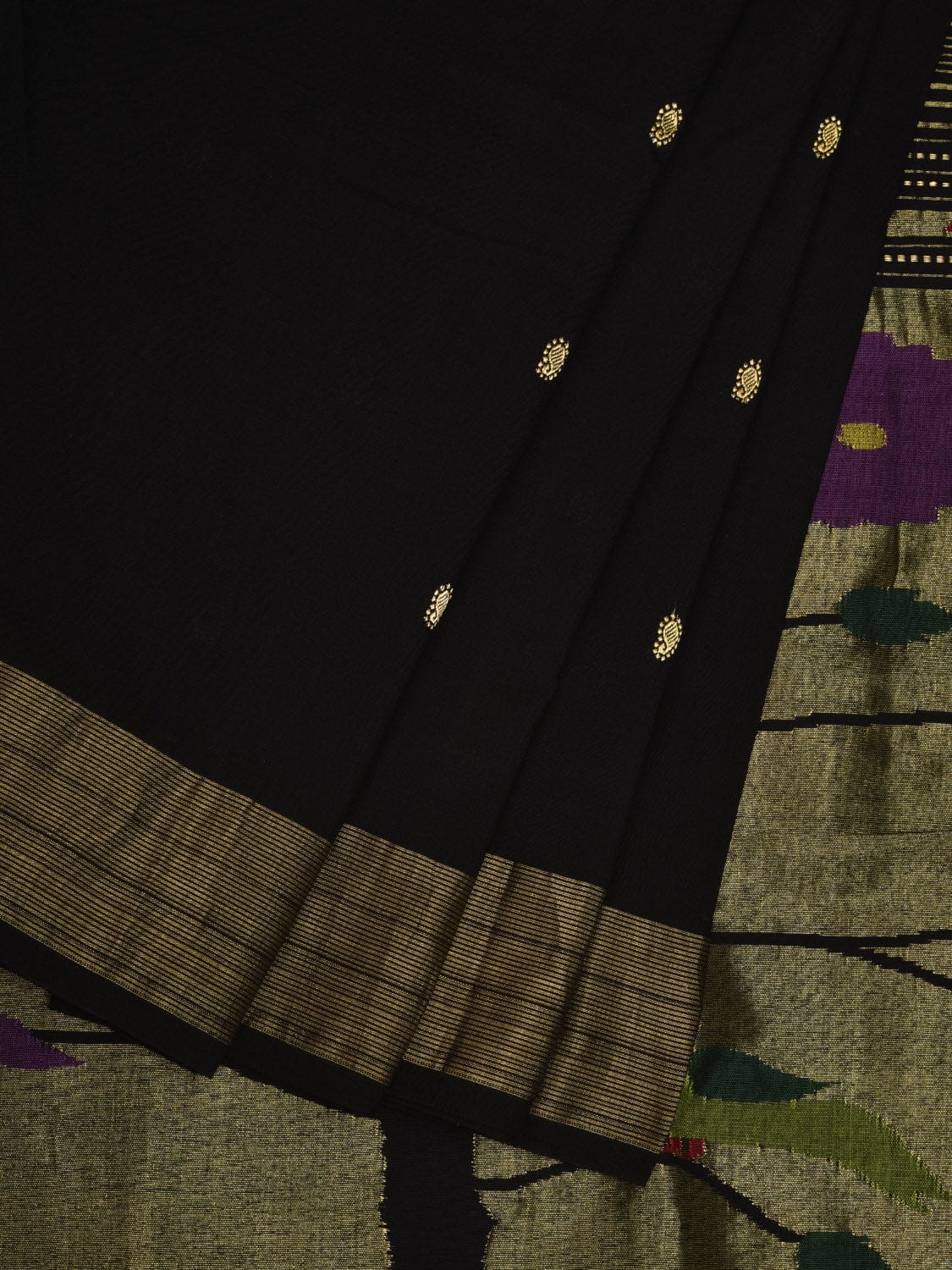 Black Paithani Cotton Handloom Saree with Peacocks Pallu Design p0456
