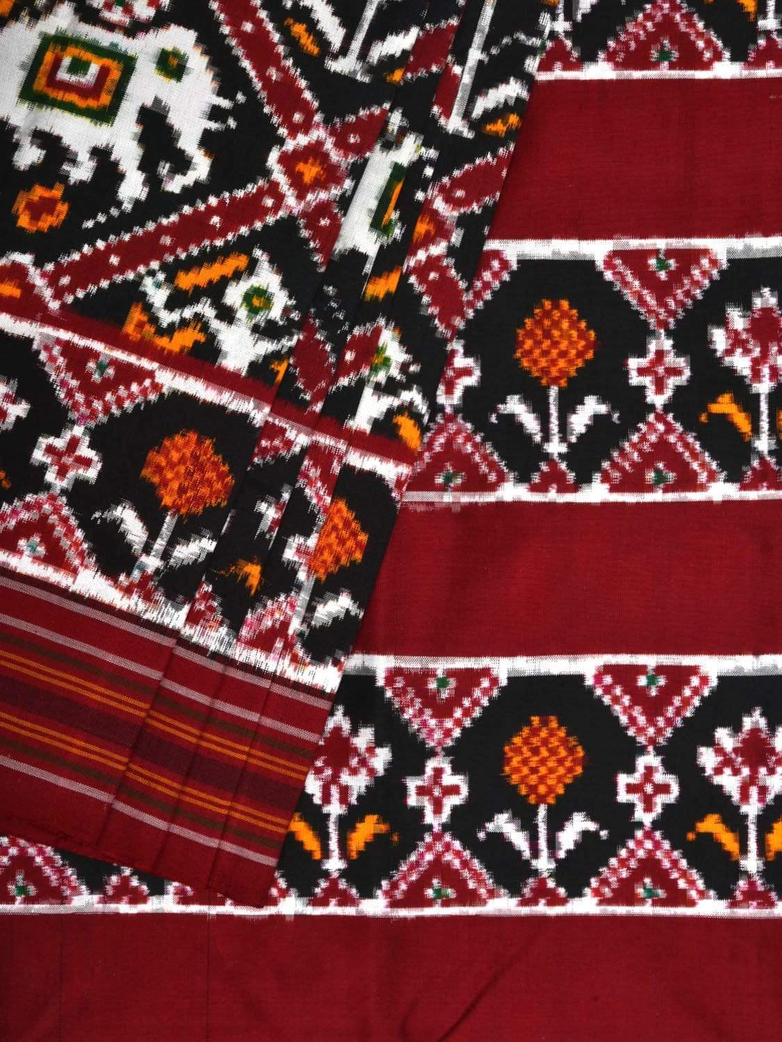 Black Pochampally Double Ikat Silk Handloom Saree with Narikunj Design i0583