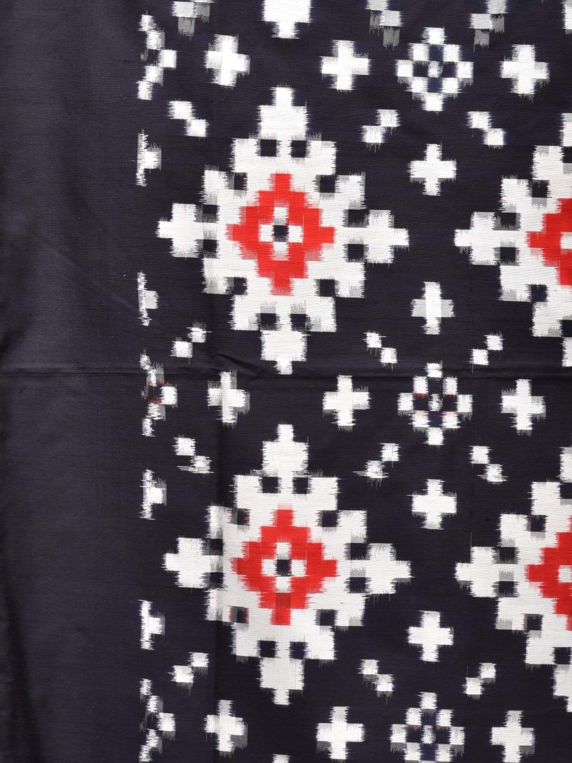 Black Pochampally Double Ikat Silk Handloom Saree with Telia Design i0593