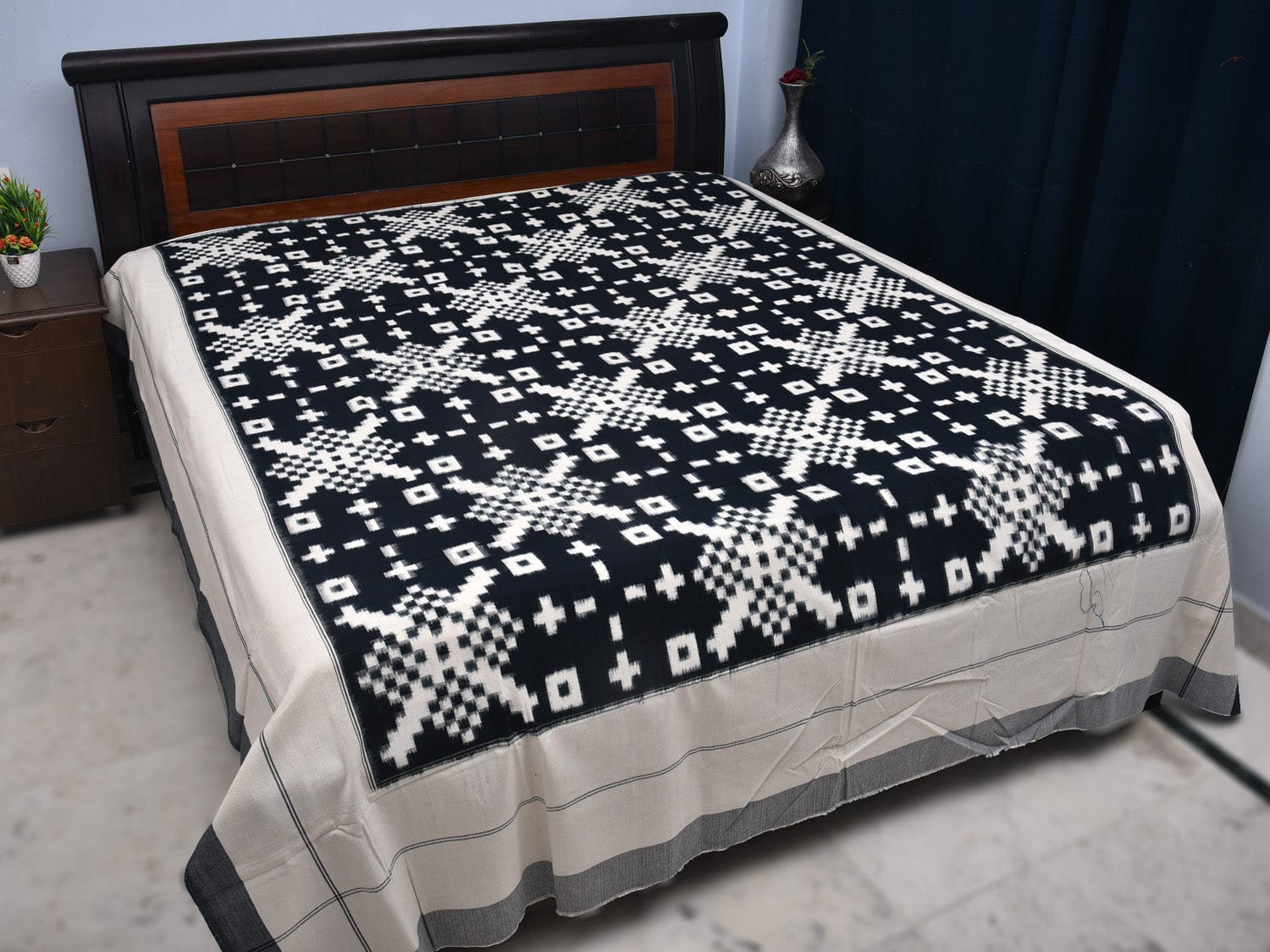 Black Pochampally Ikat Cotton Handloom Bedsheet with Allover Design 90 x 108 Inches No Pillow Covers bd0060