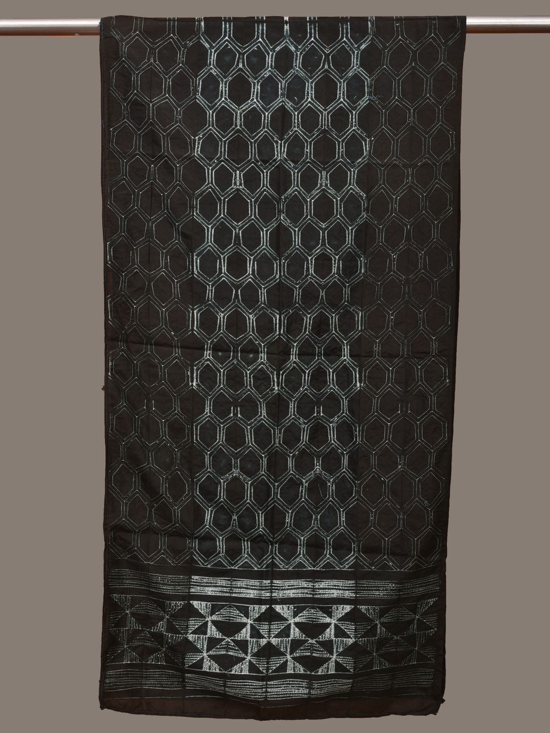 Black Shibori Silk Handloom Stole with Honey Comb Design ds3103