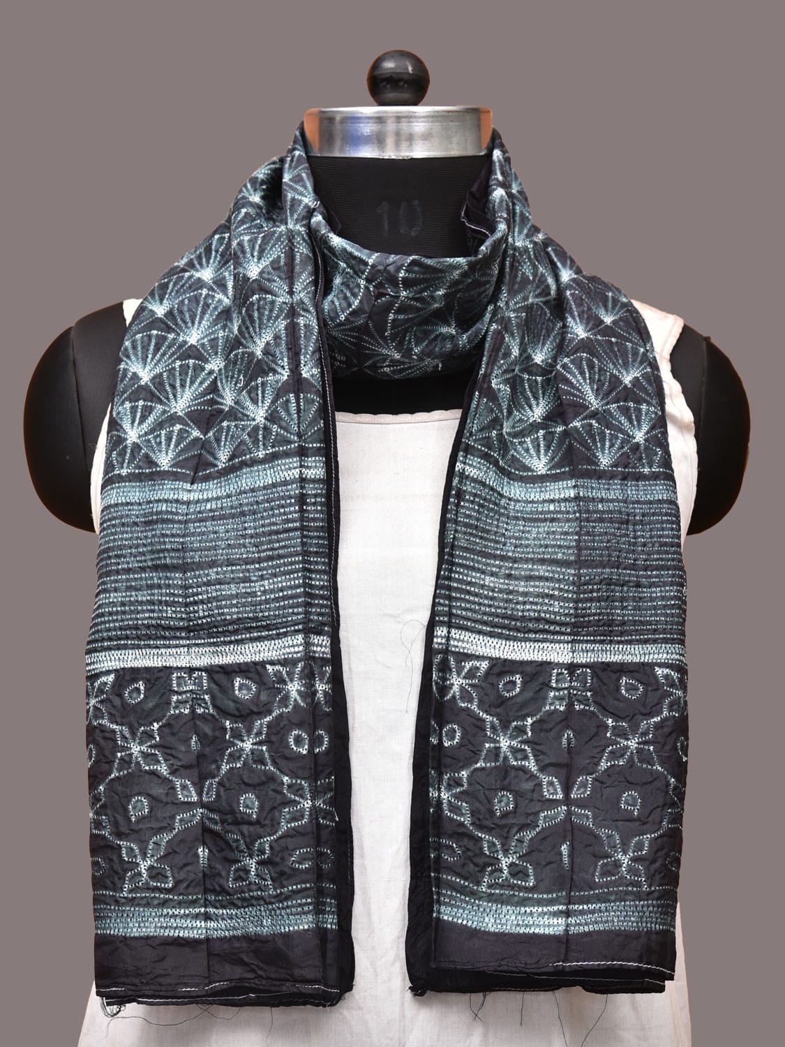 Black Shibori Spun Silk Handloom Stole with Sea Shell Design ds3231