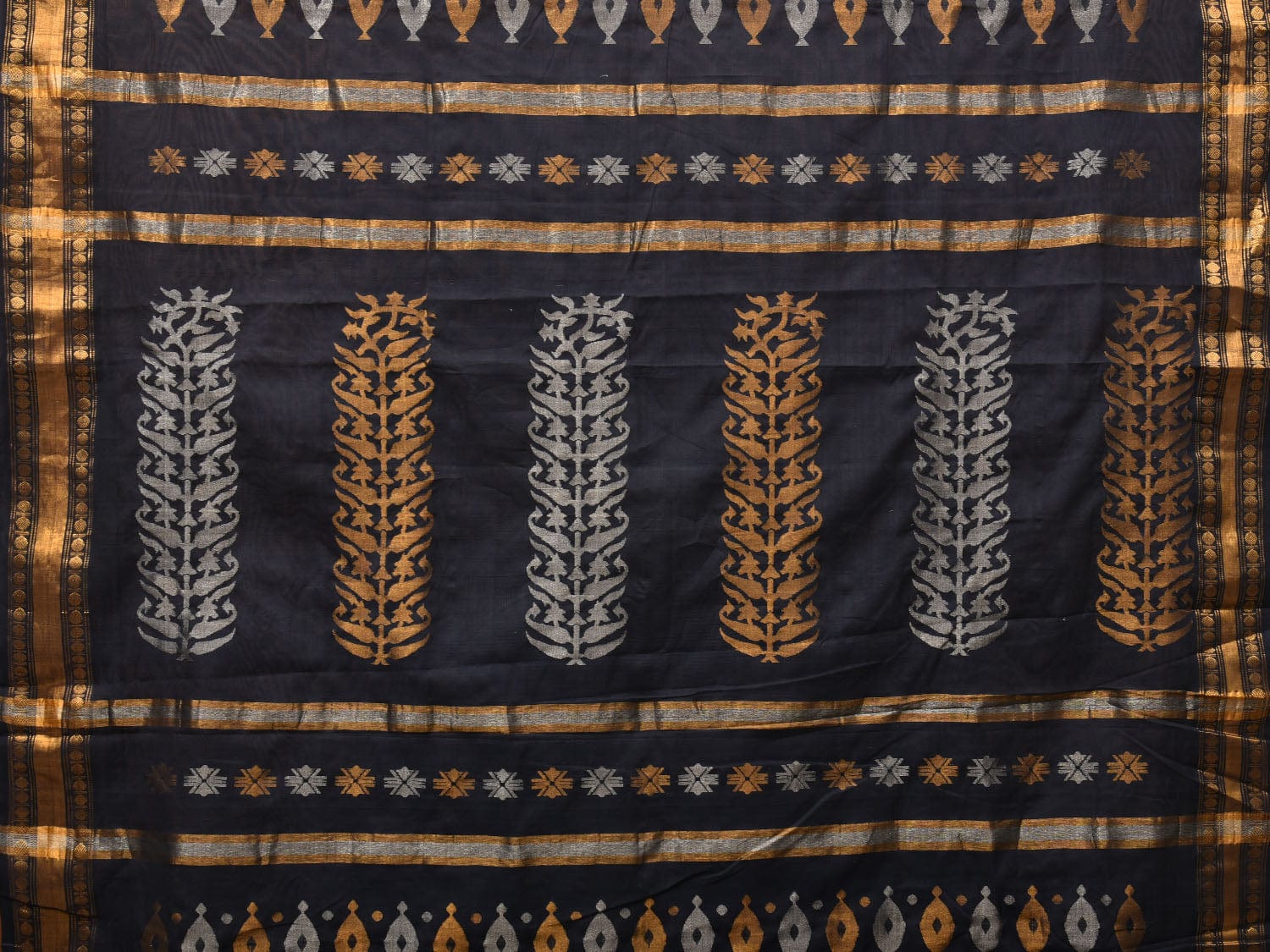 Black Uppada Cotton Handloom Saree with Karpur Pallu Design u1962