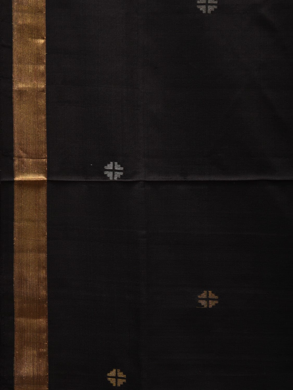 Black Uppada Silk Handloom Saree with Mango Pallu Design u1848