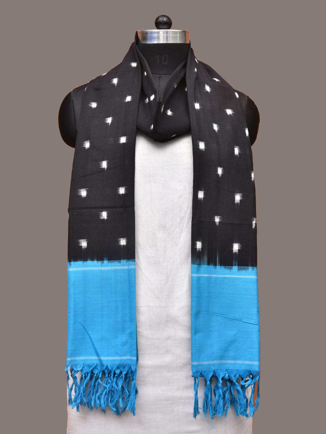 Blue and Black Pochampally Ikat Cotton Handloom Dupatta with Small Square Buta Design ds1831