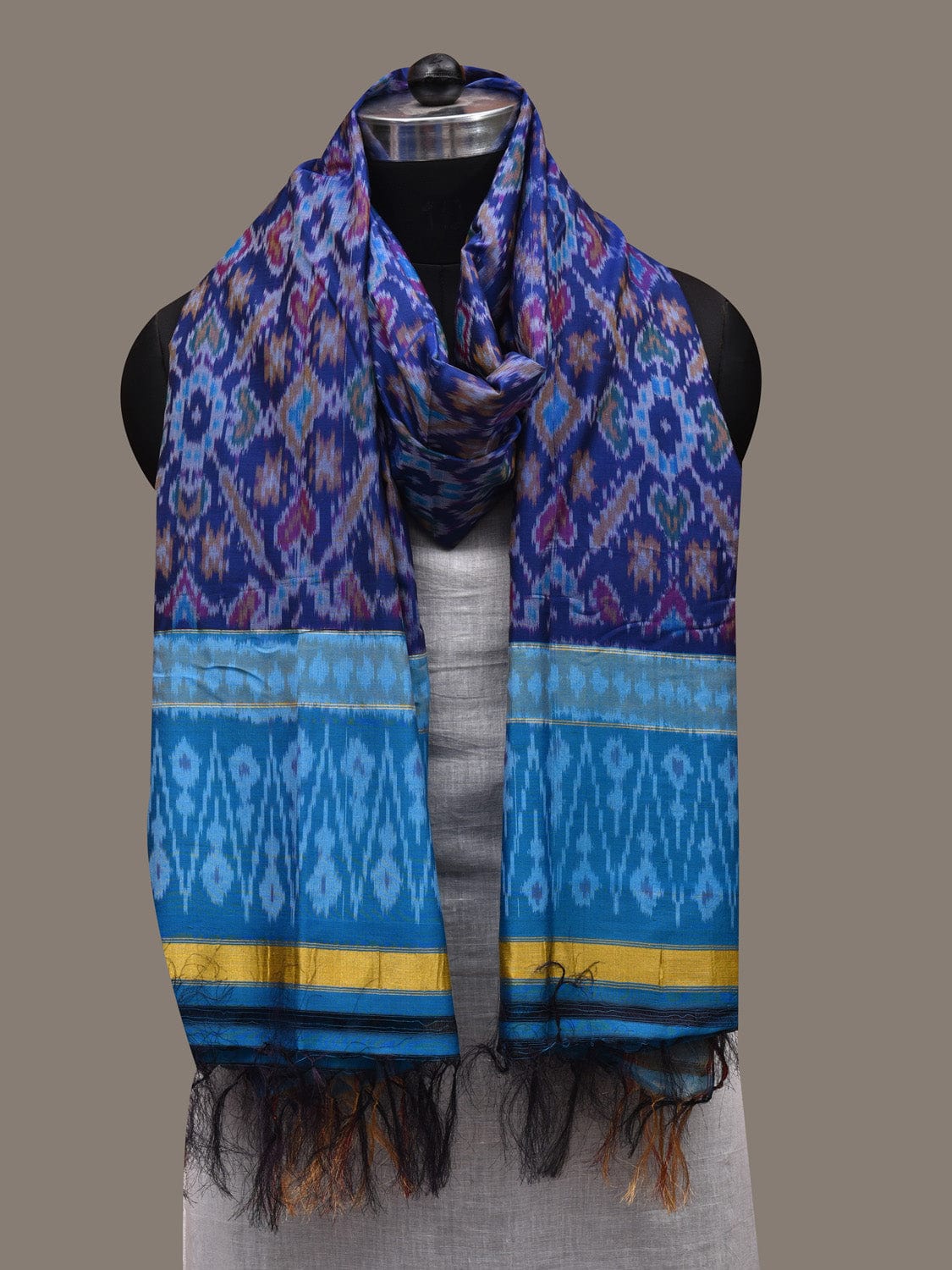 Blue and Light Blue Pochampally Ikat Cotton Silk Handloom Dupatta with Grill Design ds2778