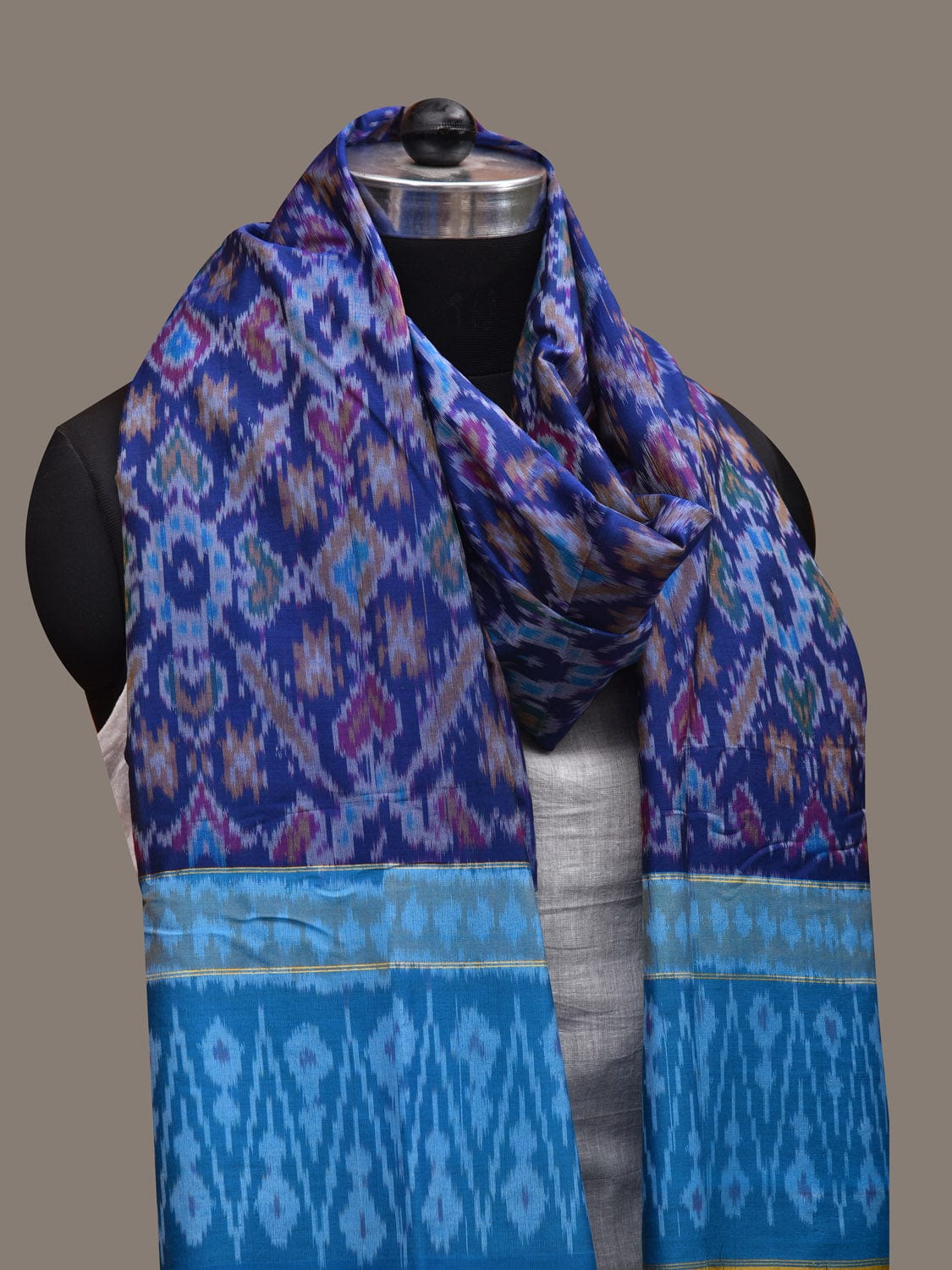 Blue and Light Blue Pochampally Ikat Cotton Silk Handloom Dupatta with Grill Design ds2778