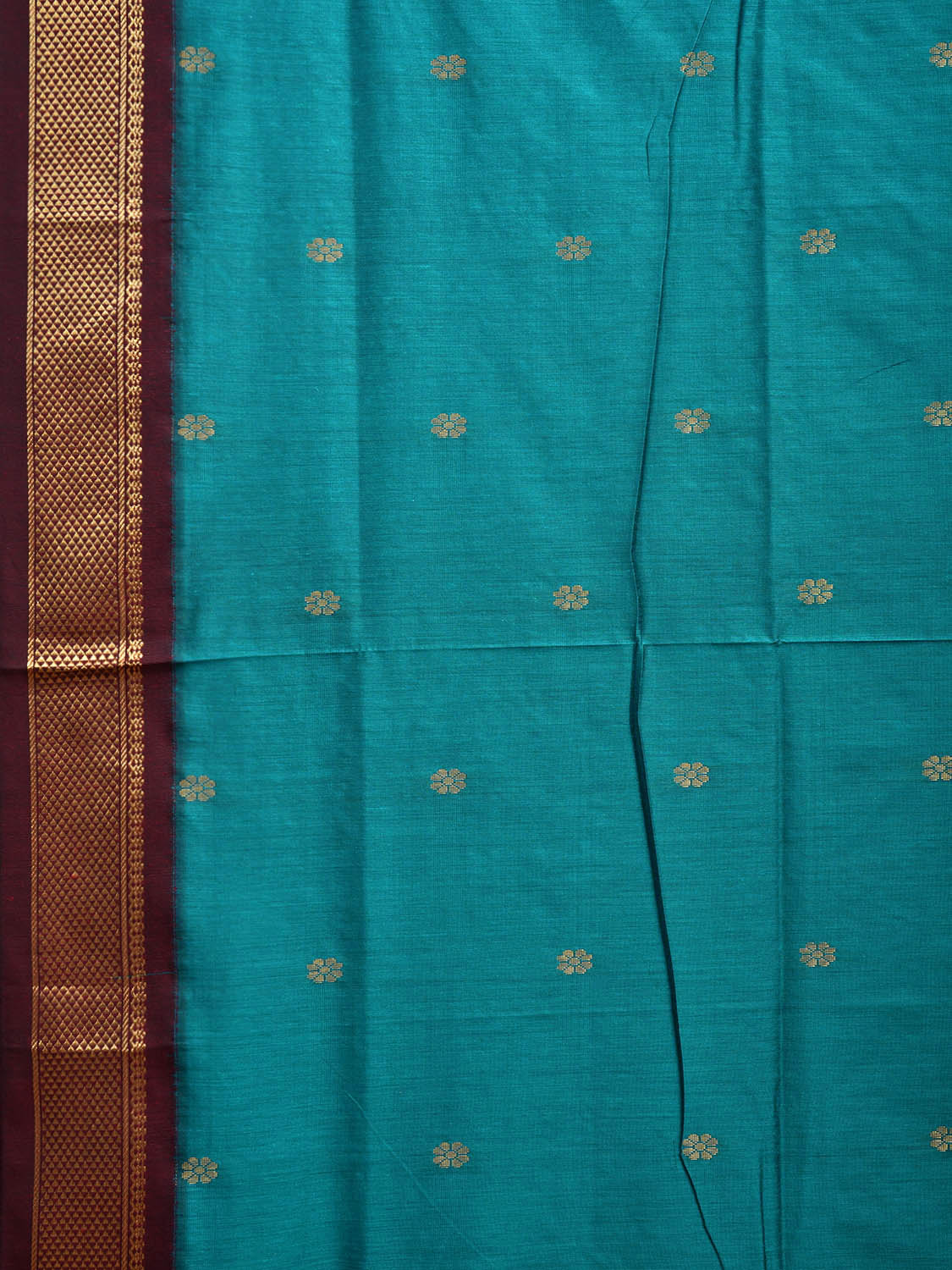 Blue and Maroon Gadwal Cotton Saree with Pallu and Border Design g0443